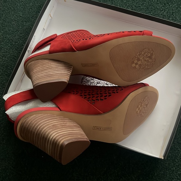 Vince Camuto Women’s Sz 9M shoes heeled boots suede red comfort style - Picture 5 of 11